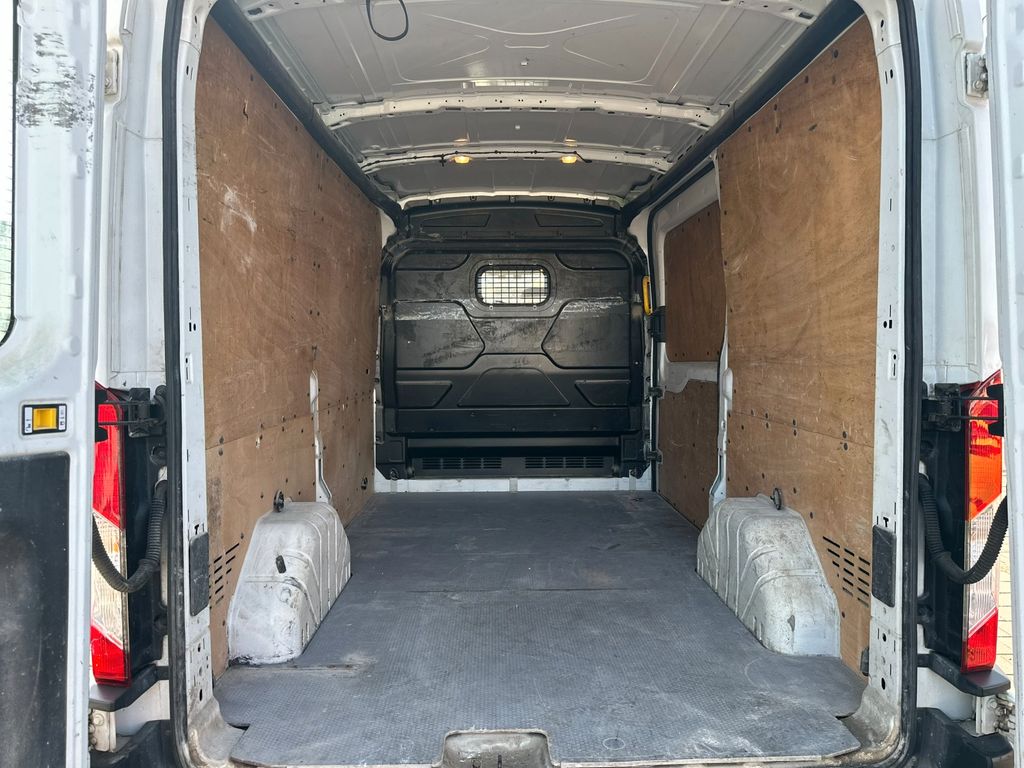 Ford Transit 2017