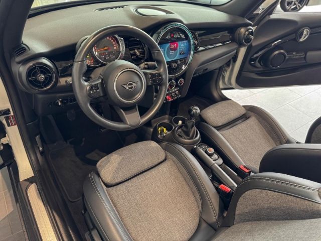 MINI One Cabrio 2021