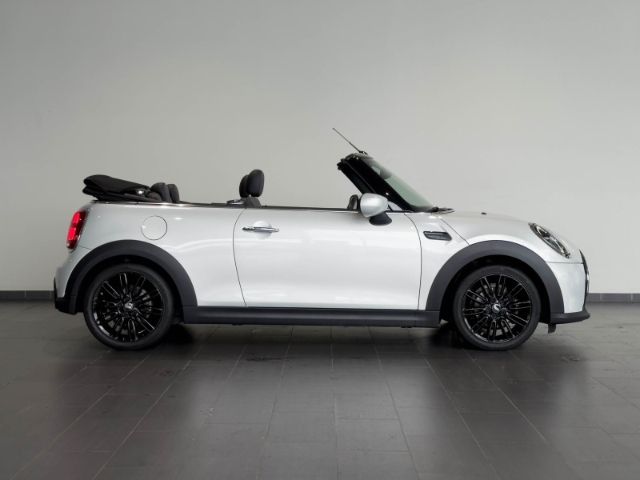MINI One Cabrio 2021