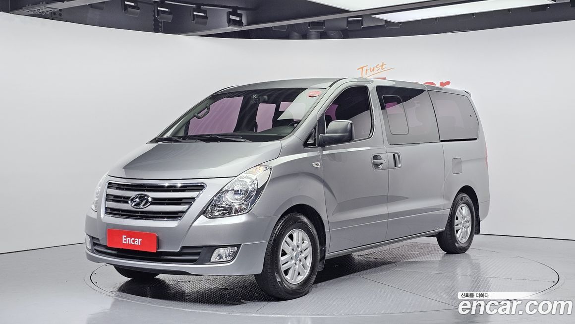 Hyundai Starex 2018