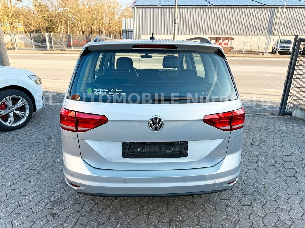 Volkswagen Touran 2019