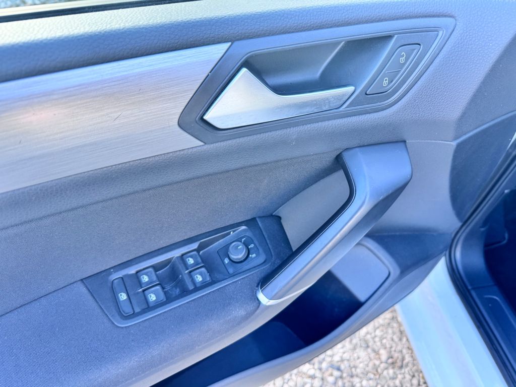 Volkswagen Touran 2021