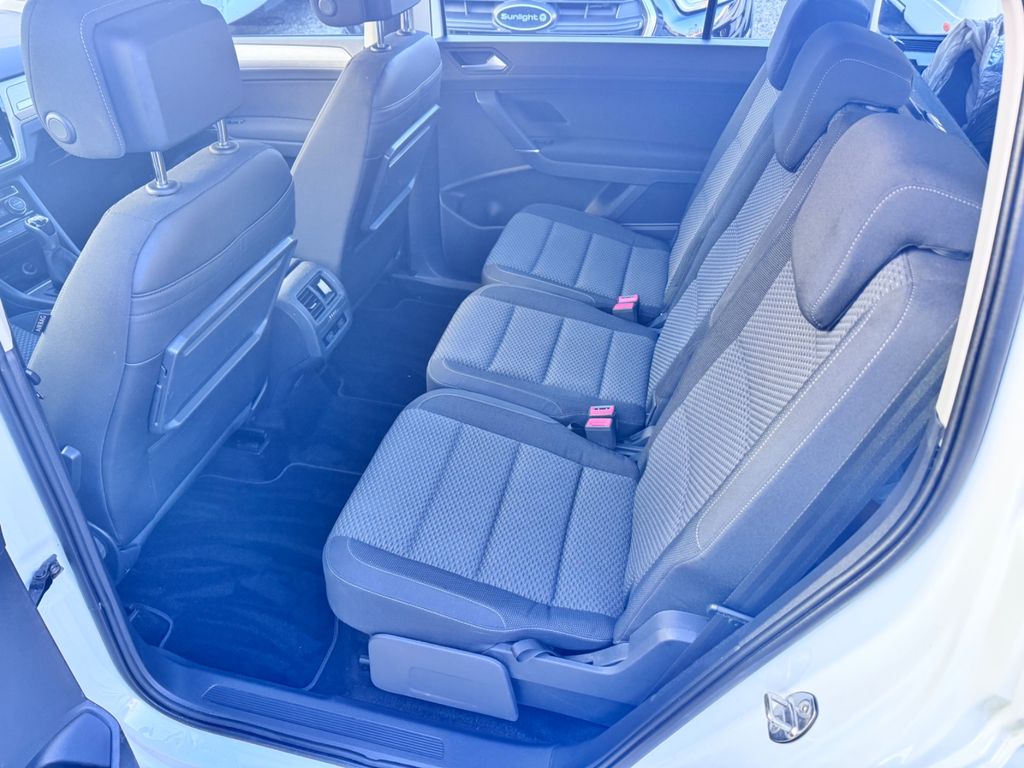 Volkswagen Touran 2021