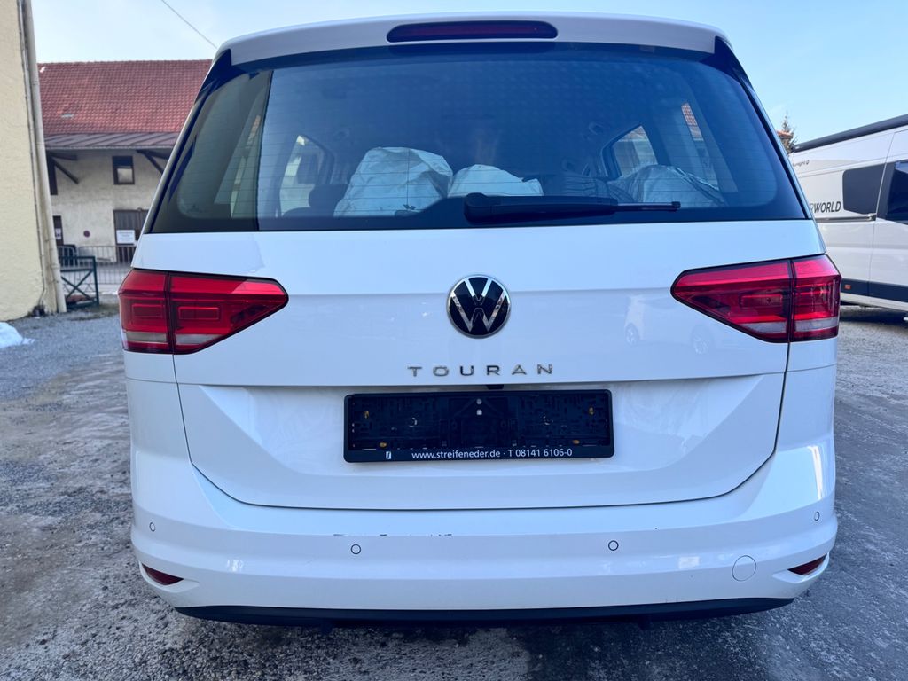 Volkswagen Touran 2021