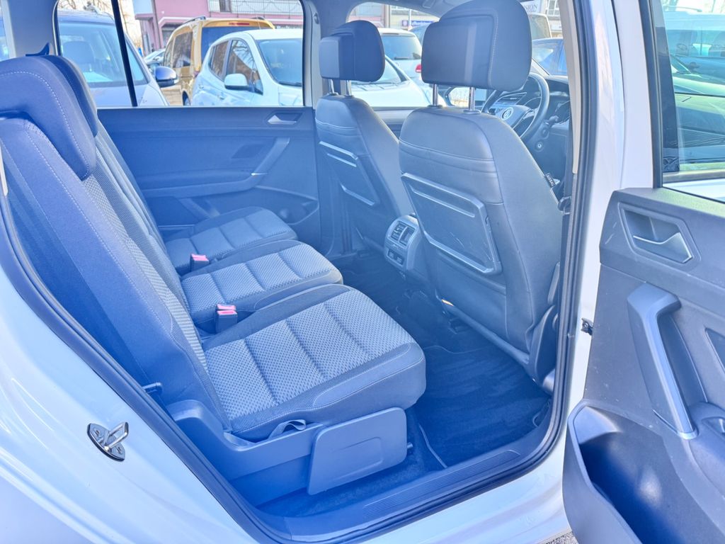 Volkswagen Touran 2021