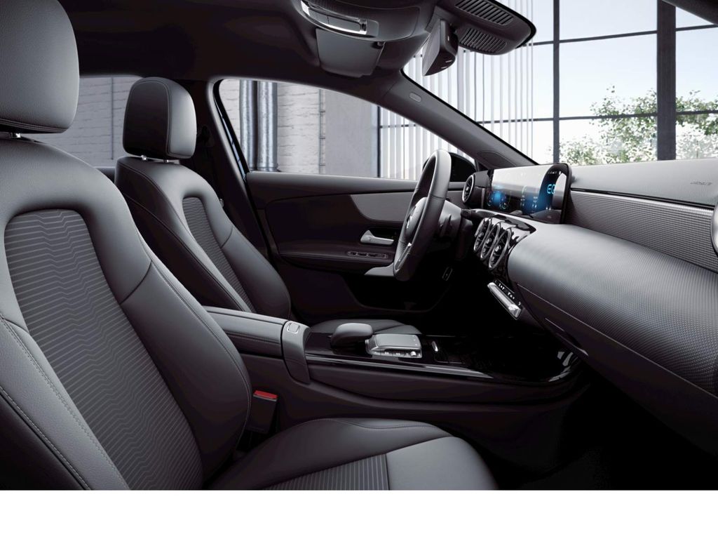 Mercedes-Benz A 250 2021