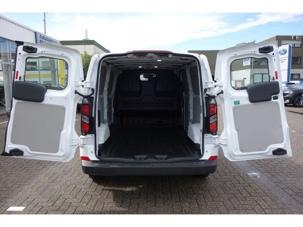 Ford Transit Custom 2024