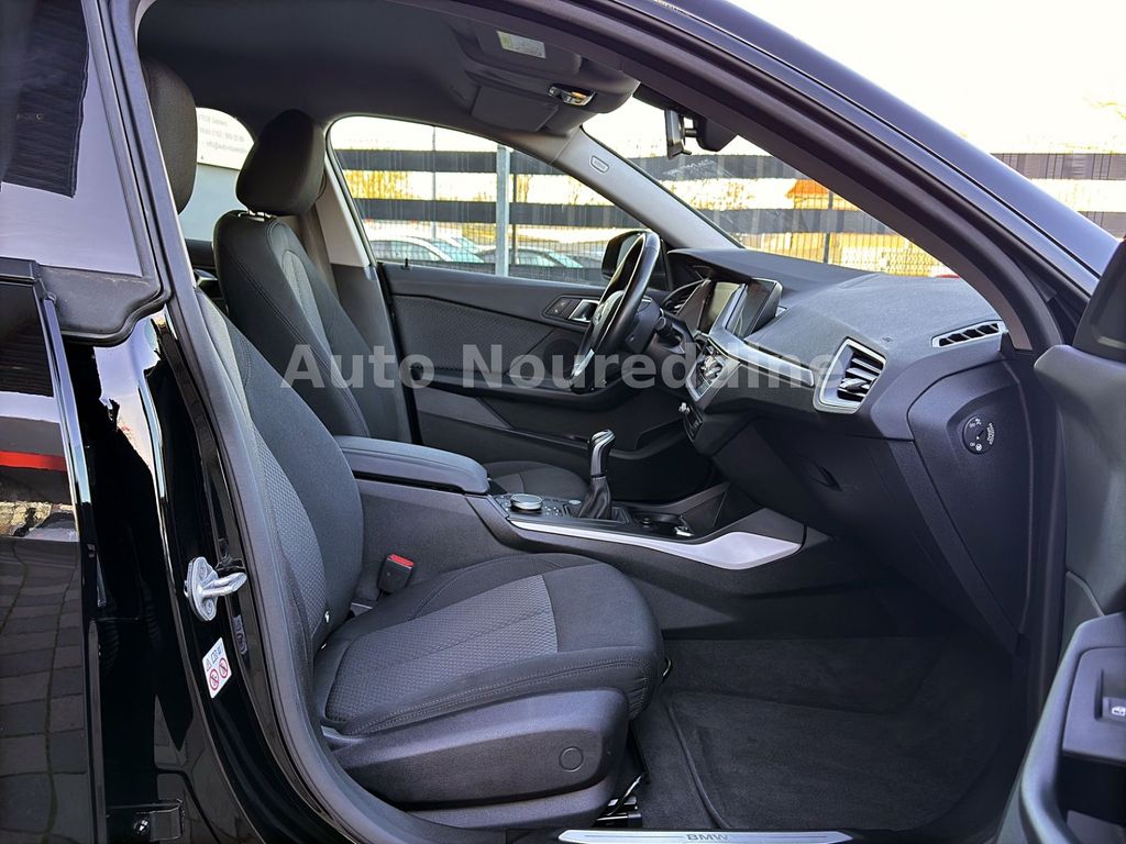 BMW 218 Gran Coupé 2024