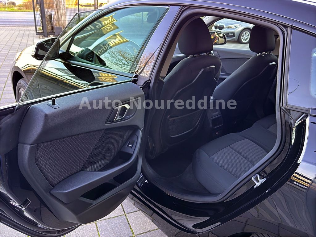 BMW 218 Gran Coupé 2024