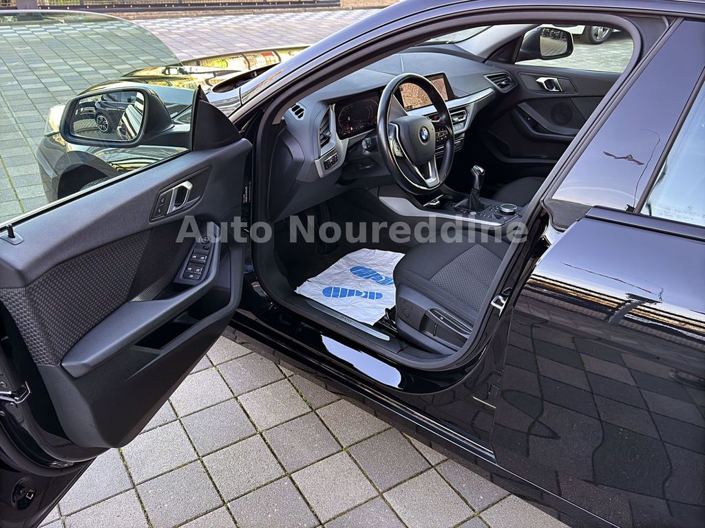 BMW 218 Gran Coupé 2024