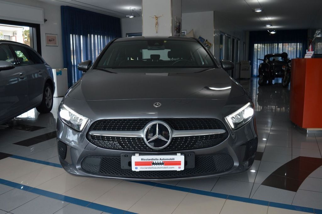 Mercedes-Benz A 180 2022