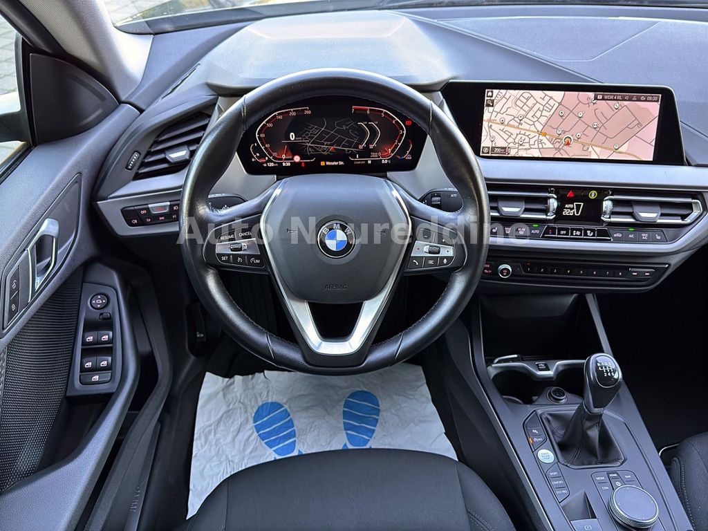 BMW 218 Gran Coupé 2024