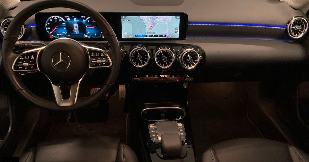 Mercedes-Benz A 180 2022