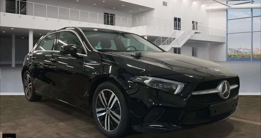 Mercedes-Benz A 180 2022