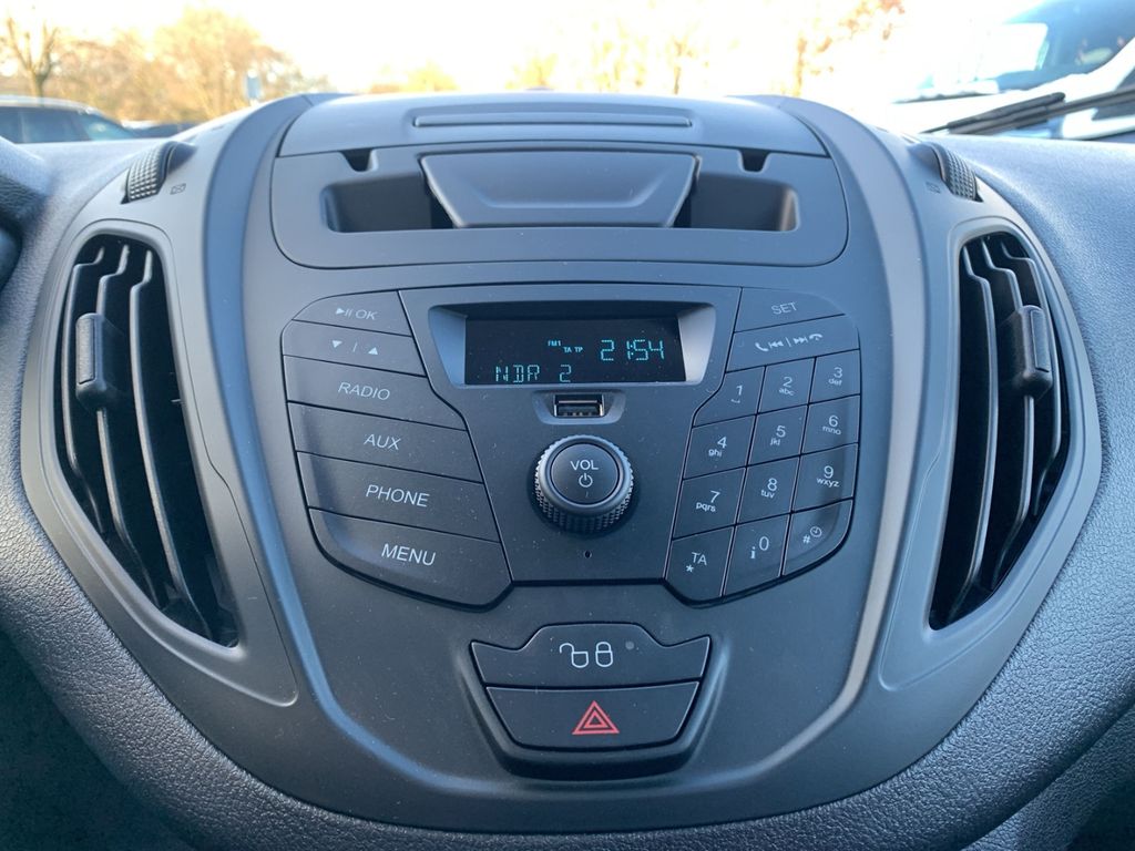 Ford Transit Courier 2023