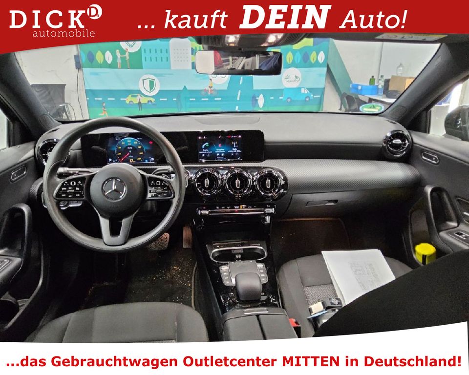 Mercedes-Benz A 200 2021