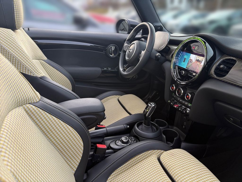 MINI Cooper Cabrio 2022