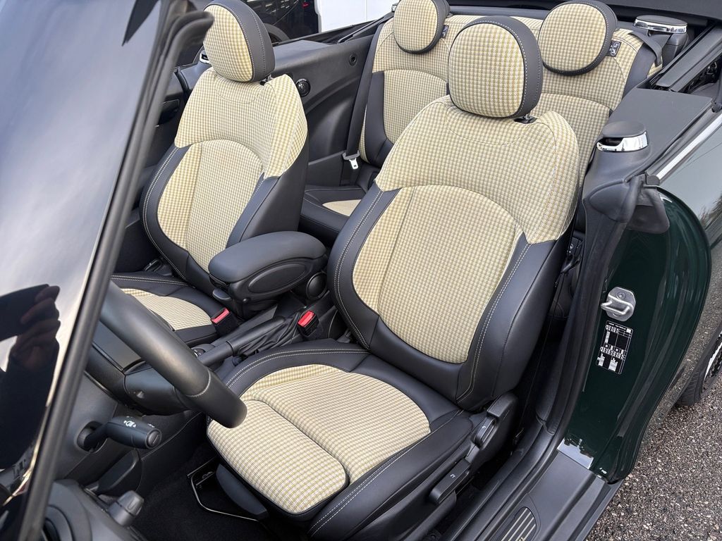 MINI Cooper Cabrio 2022