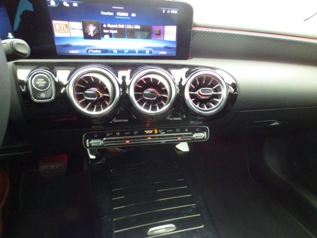 Mercedes-Benz A 200 2024