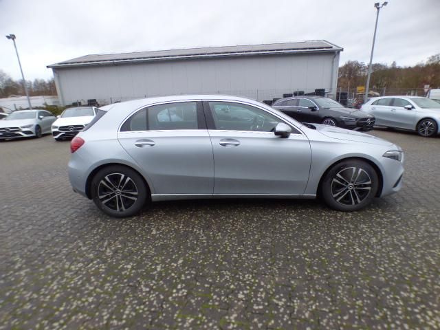 Mercedes-Benz A 200 2024