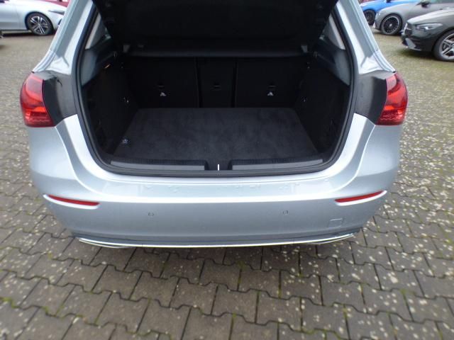 Mercedes-Benz A 200 2024