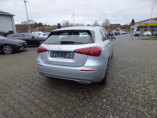 Mercedes-Benz A 200 2024