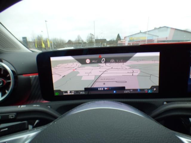 Mercedes-Benz A 200 2024