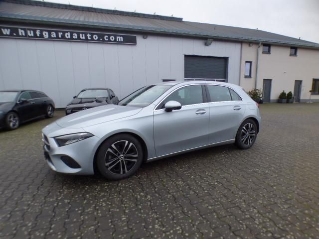 Mercedes-Benz A 200 2024