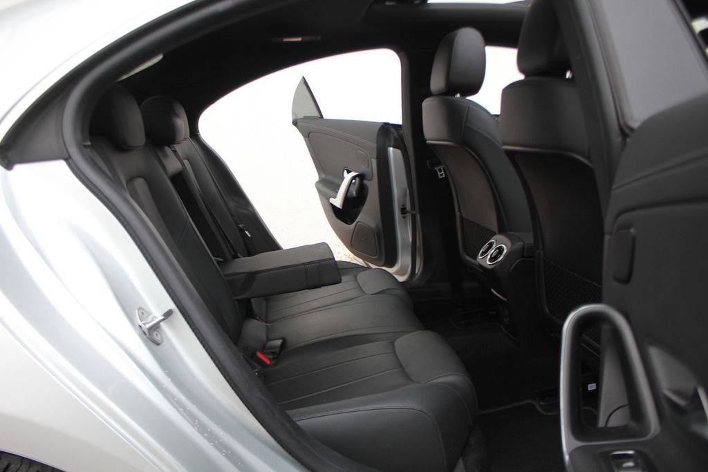 Mercedes-Benz CLA 200 2021