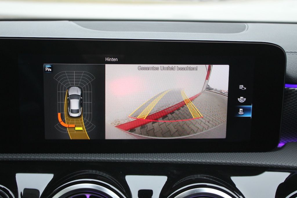 Mercedes-Benz CLA 200 2021