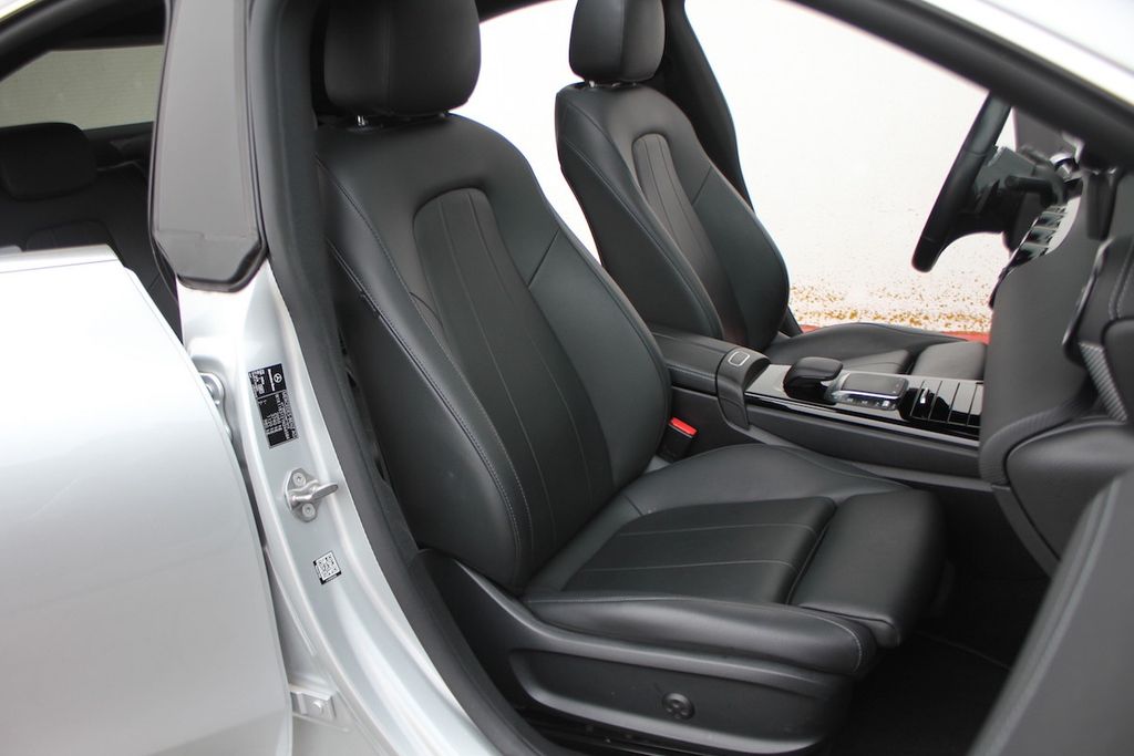 Mercedes-Benz CLA 200 2021