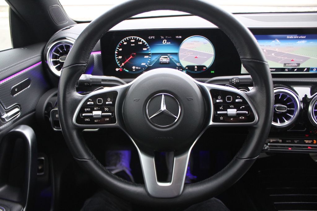 Mercedes-Benz CLA 200 2021