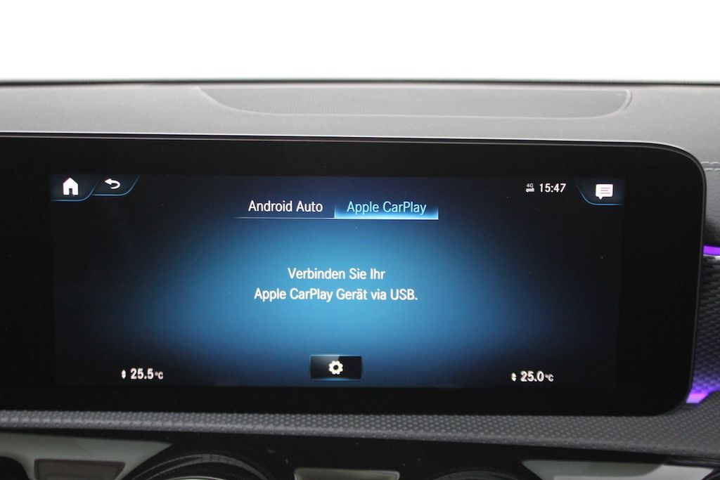 Mercedes-Benz CLA 200 2021