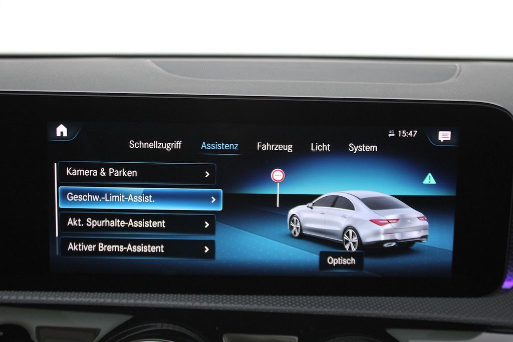 Mercedes-Benz CLA 200 2021