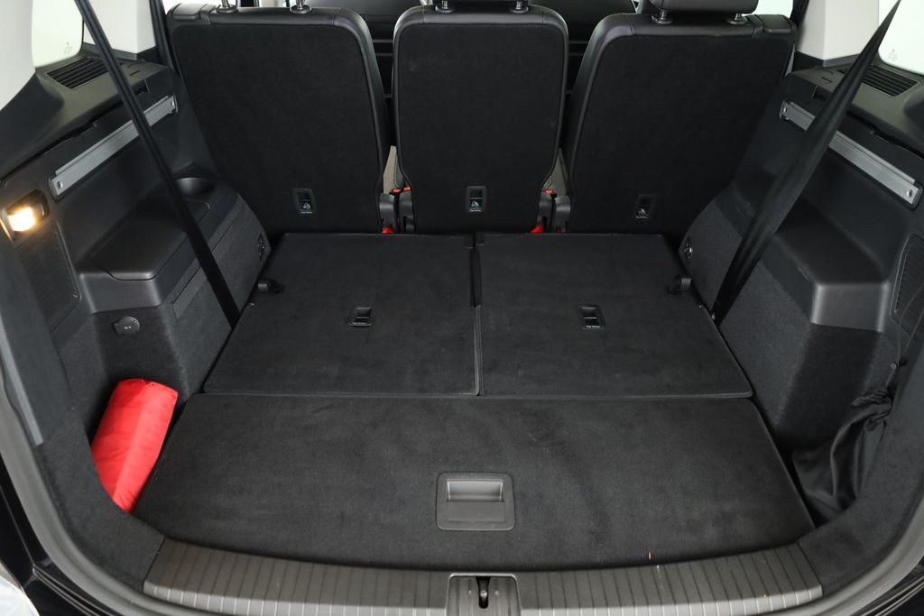 Volkswagen Touran 2025