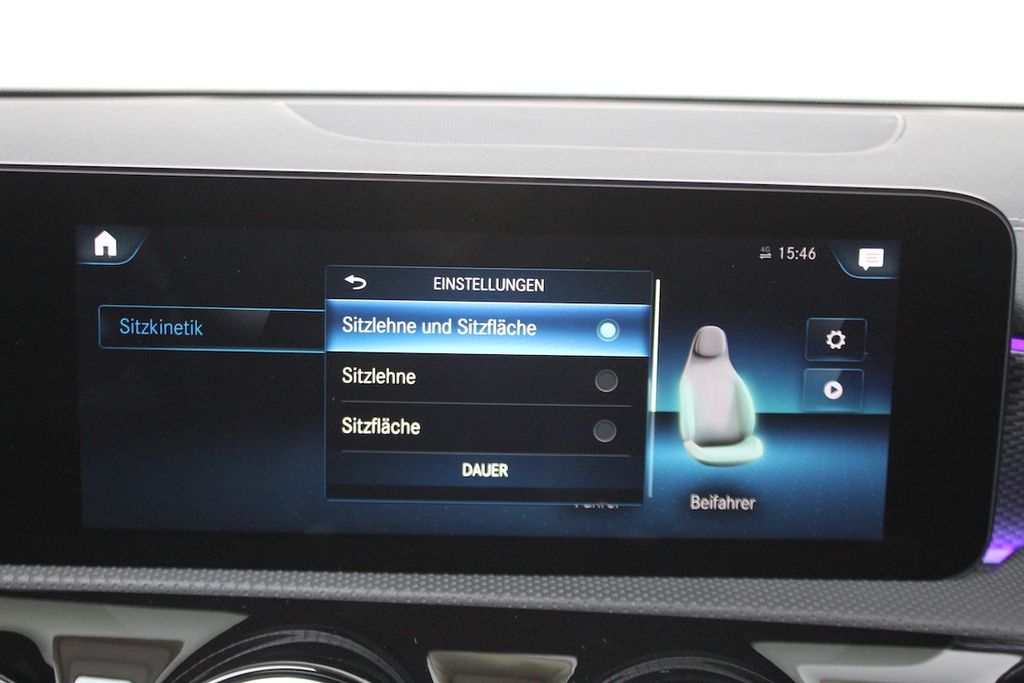 Mercedes-Benz CLA 200 2021