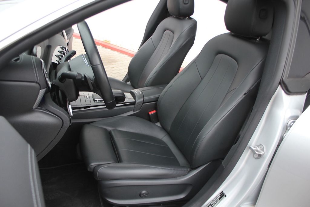 Mercedes-Benz CLA 200 2021