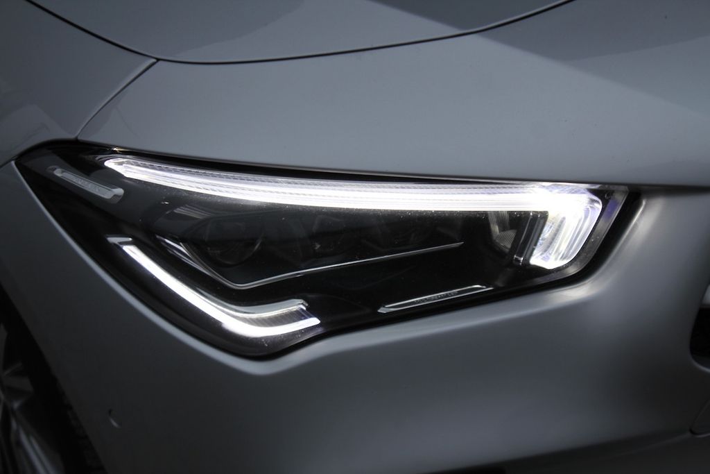 Mercedes-Benz CLA 200 2021