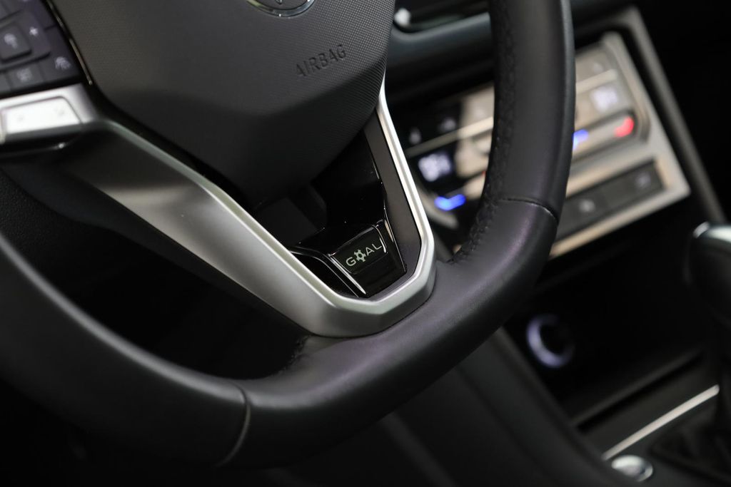 Volkswagen Touran 2025