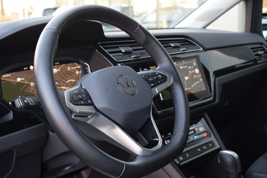 Volkswagen Touran 2025