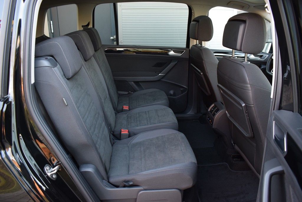 Volkswagen Touran 2025