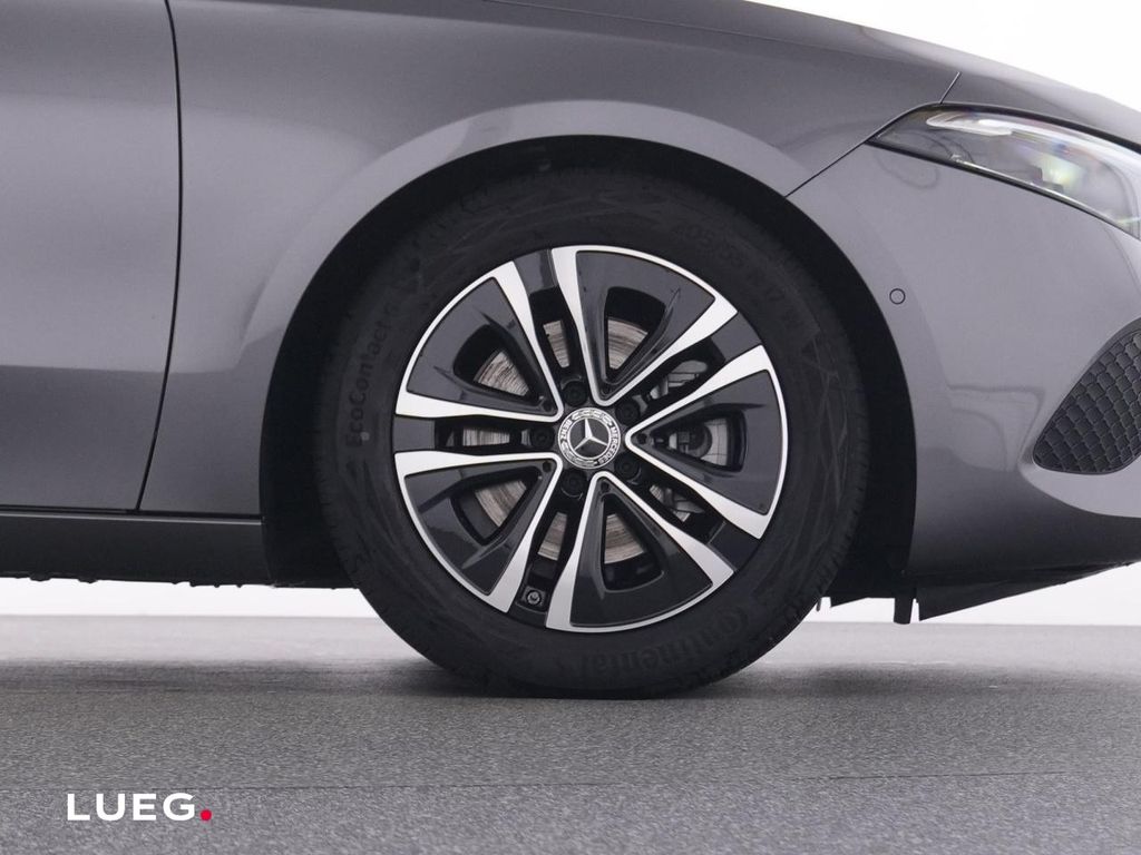 Mercedes-Benz A 180 2024