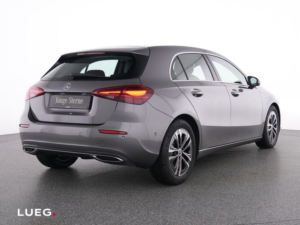 Mercedes-Benz A 180 2024