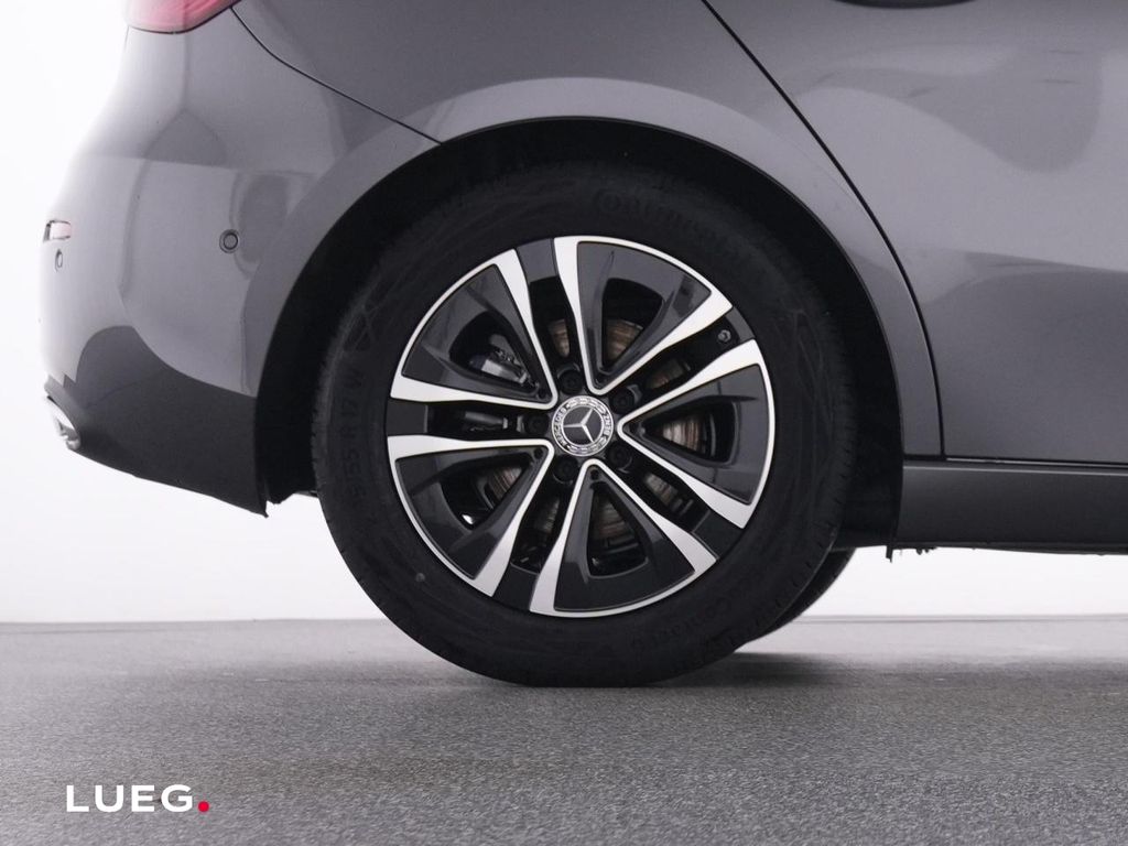 Mercedes-Benz A 180 2024