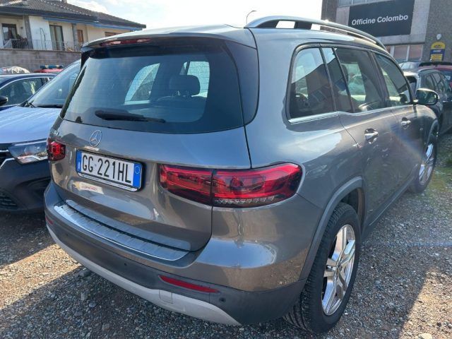 Mercedes-Benz GLB 180 2021