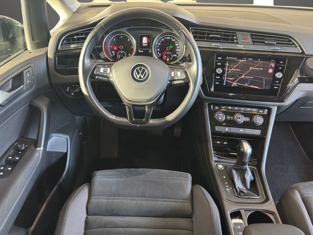 Volkswagen Touran 2021