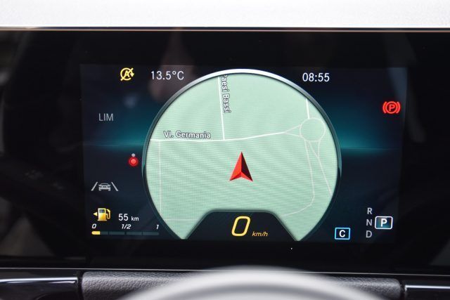 Mercedes-Benz B 180 2020