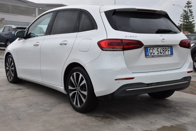 Mercedes-Benz B 180 2020