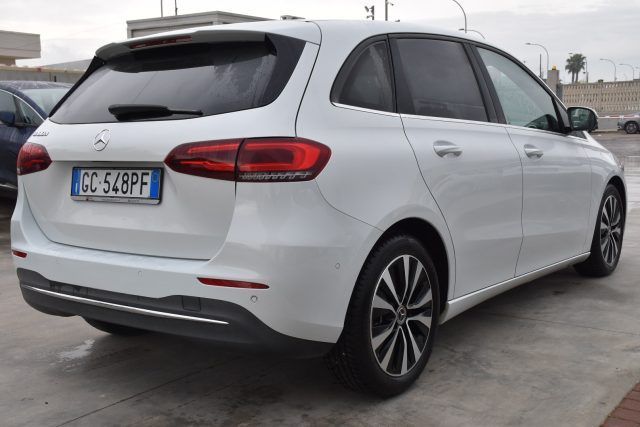 Mercedes-Benz B 180 2020