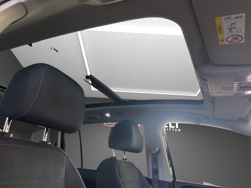 Volkswagen Touran 2021